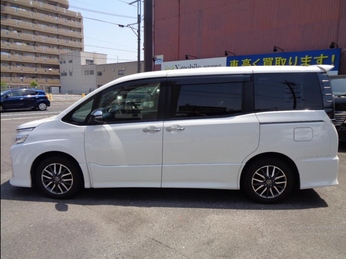 2016 TOYOTA VOXY ZS KIRAMEKI